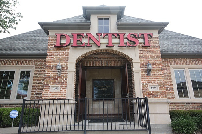 exterior of Preston Bend Dental